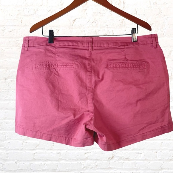 Old Navy Size 16 Everyday Shorts 2 pack Solid Pink and Pink Stripe Seersucker - Picture 6 of 9